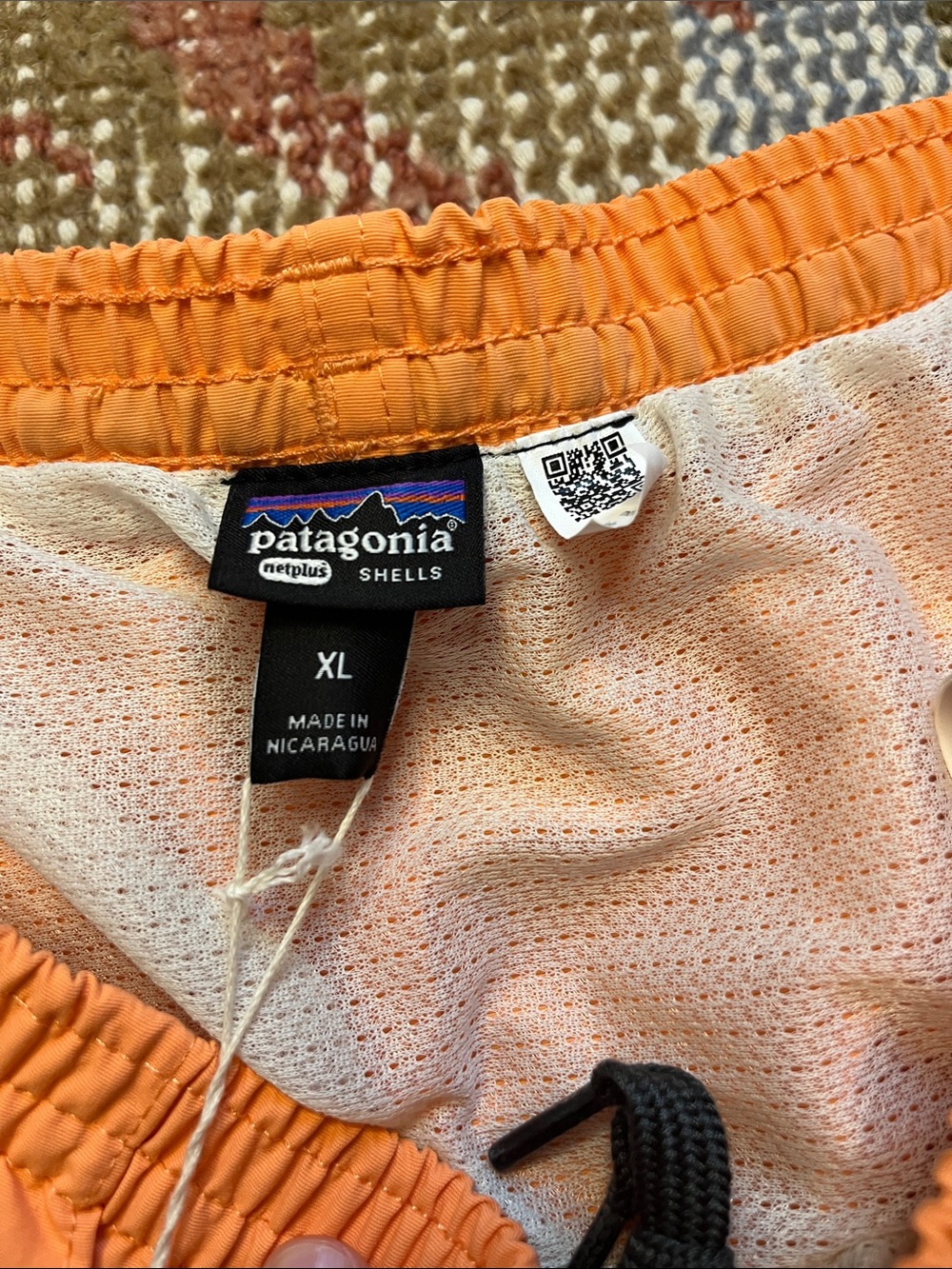 NWT Patagonia Men’s Baggies 5 Inch Shorts Tigerlily Orange Size XL - Picture 4 of 11